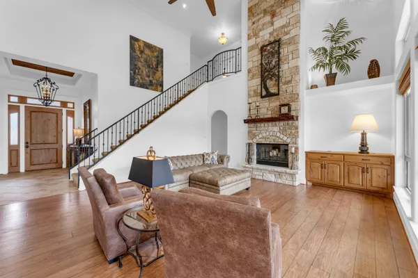 $880,000 | 413 Rock House Drive, Liberty Hill, TX 78642