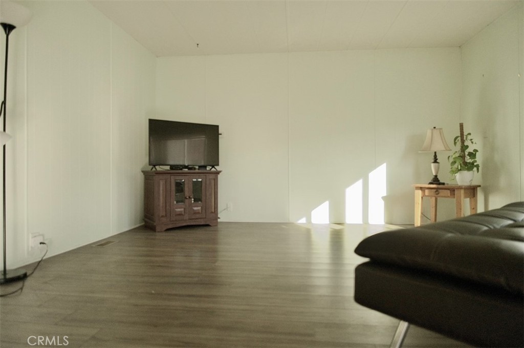 3210 Santa Maria Way Santa Maria, CA 93455 - Photo 7 of 22