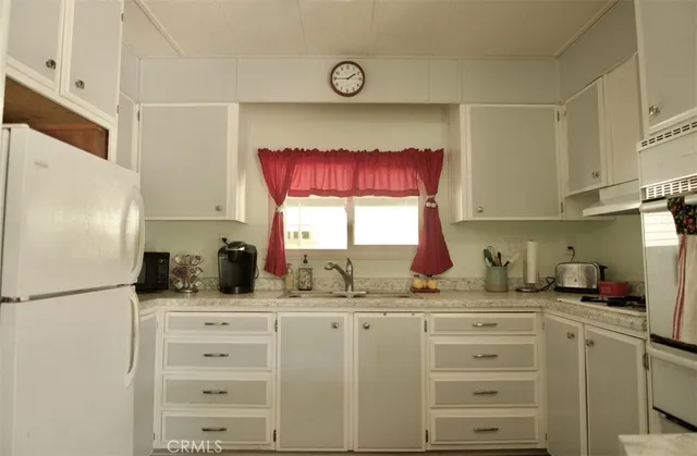 $179,900 | 3210 Santa Maria Way, Santa Maria, CA 93455