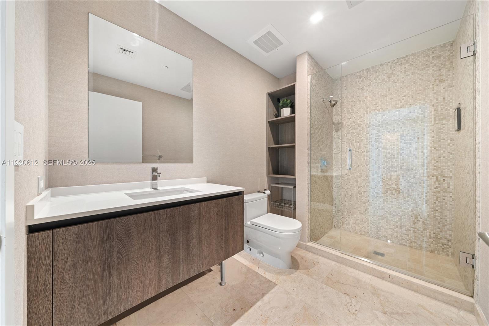 88 Southwest 7th Street, Unit 3212 Miami, FL 33130 - Photo 22 of 40