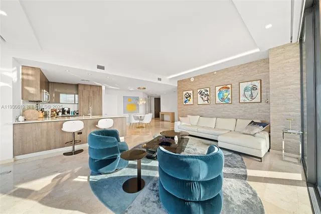 $1,525,000 | 88 Southwest 7th Street, Unit 3212, Miami, FL 33130