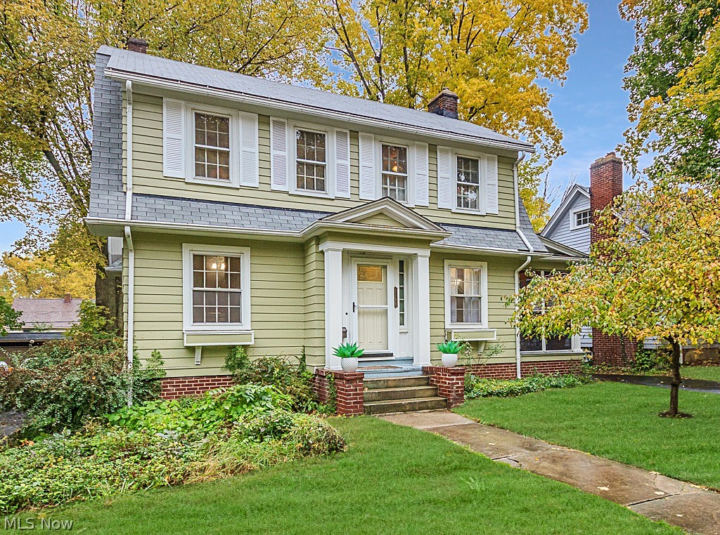 3191 Oak Road Cleveland, OH 44118 - Photo 1 of 18