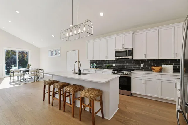 $1,699,000 | 30 County Road 30, Elk River, MN 55330