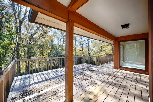 $449,000 | 809 Lofton Hall Road, Ardmore, TN 38449