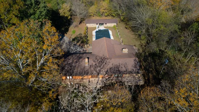 $449,000 | 809 Lofton Hall Road, Ardmore, TN 38449