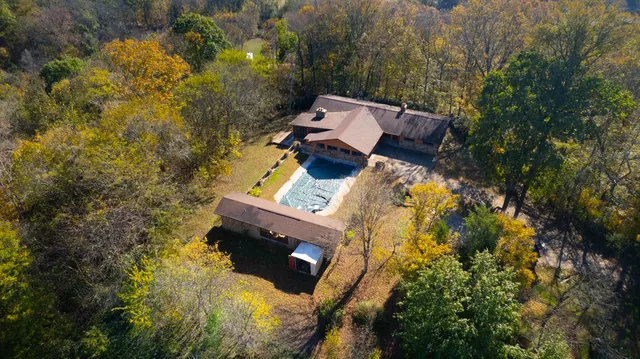 $449,000 | 809 Lofton Hall Road, Ardmore, TN 38449