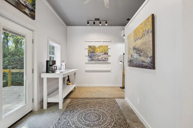 $459,900 | 1048 Highway 100, Centerville, TN 37033