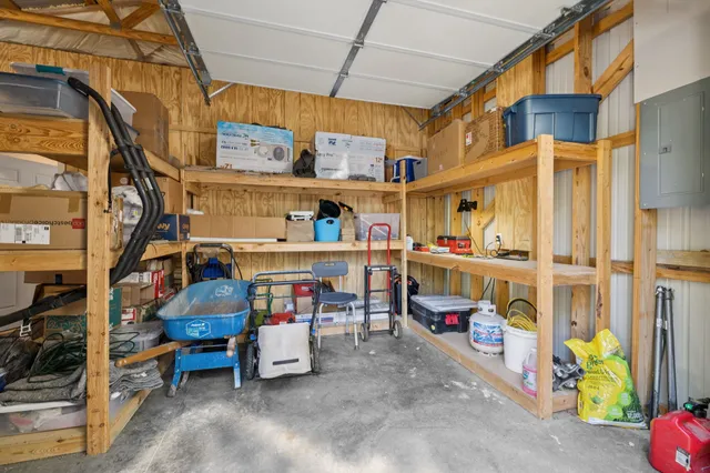 $459,900 | 1048 Highway 100, Centerville, TN 37033