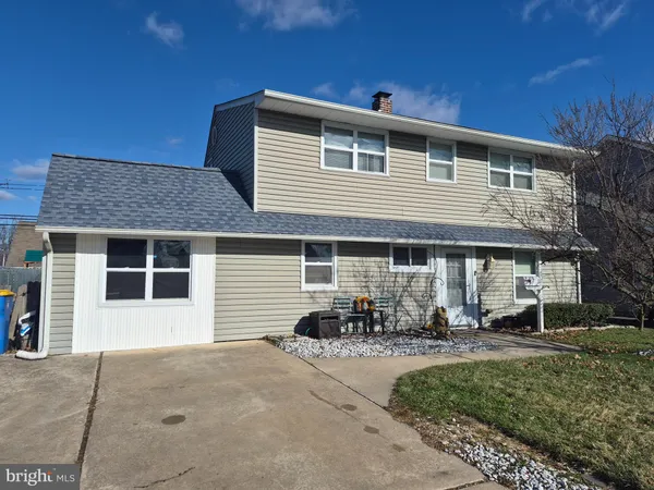 $425,000 | 45 Coral Lane, Levittown, PA 19055