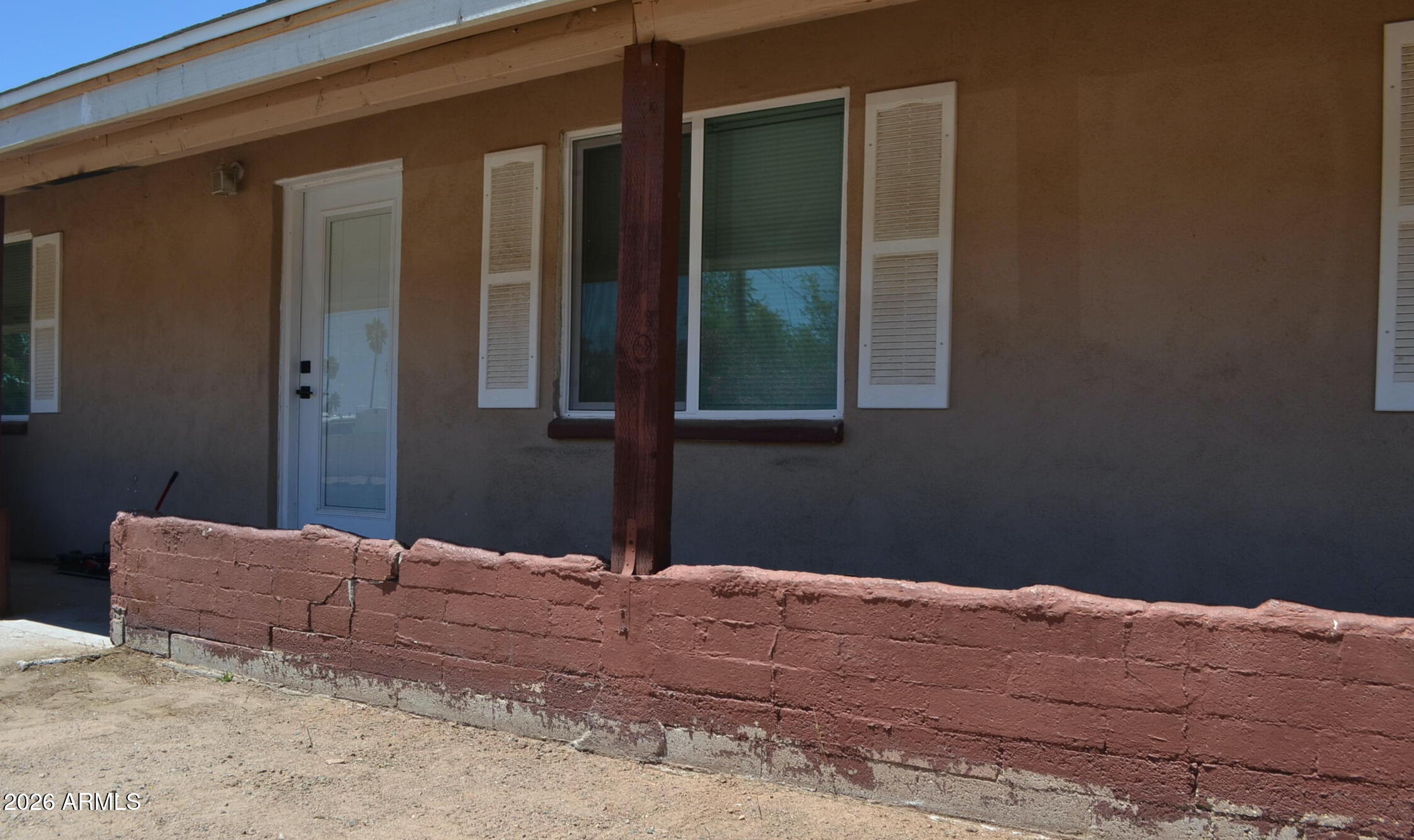 44 North Mountain Road, Unit 5 Apache Junction, AZ 85120 - Photo 2 of 9 Front