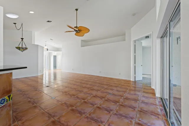 $575,000 | 12456 Southeast Plandome Drive, Hobe Sound, FL 33455