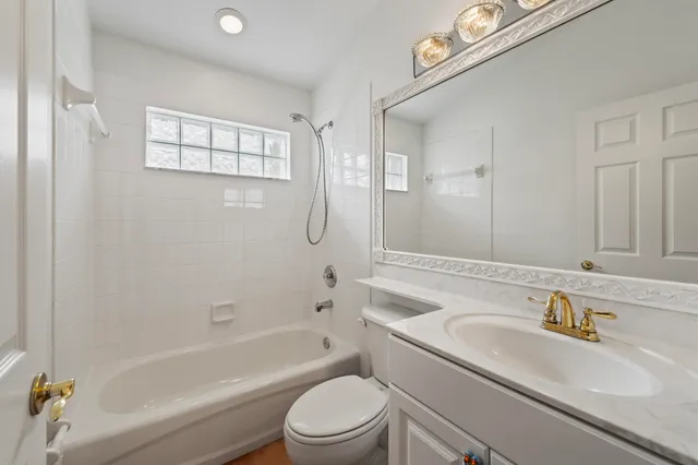 $575,000 | 12456 Southeast Plandome Drive, Hobe Sound, FL 33455