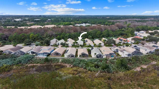 $575,000 | 12456 Southeast Plandome Drive, Hobe Sound, FL 33455