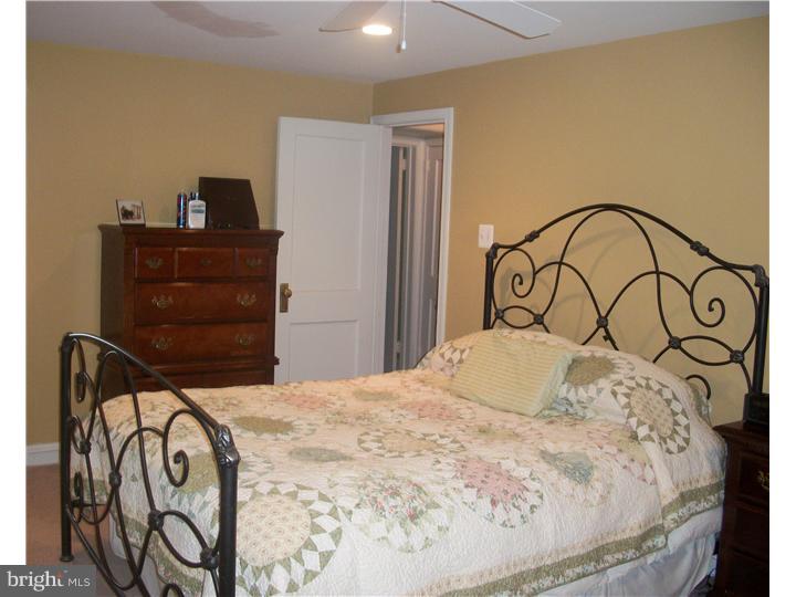1505 Allen Road Oreland, PA 19075 - Photo 17 of 20 Bedroom - Main