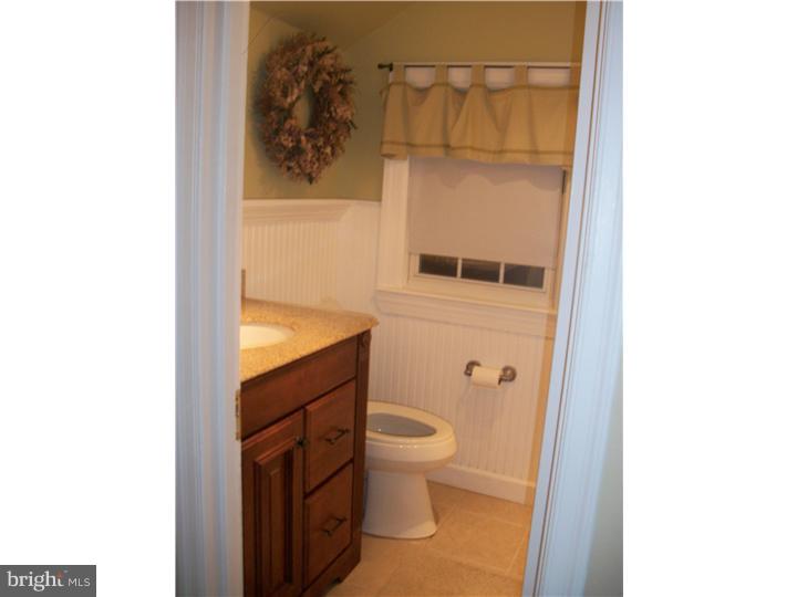 1505 Allen Road Oreland, PA 19075 - Photo 18 of 20 Bathroom