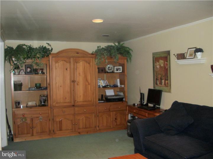 1505 Allen Road Oreland, PA 19075 - Photo 6 of 20 Den