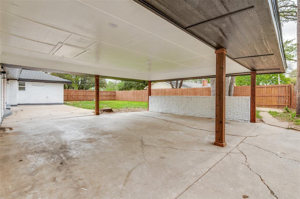 6016 Jacqueline Road Fort Worth, TX 76112 - Photo 29 of 35