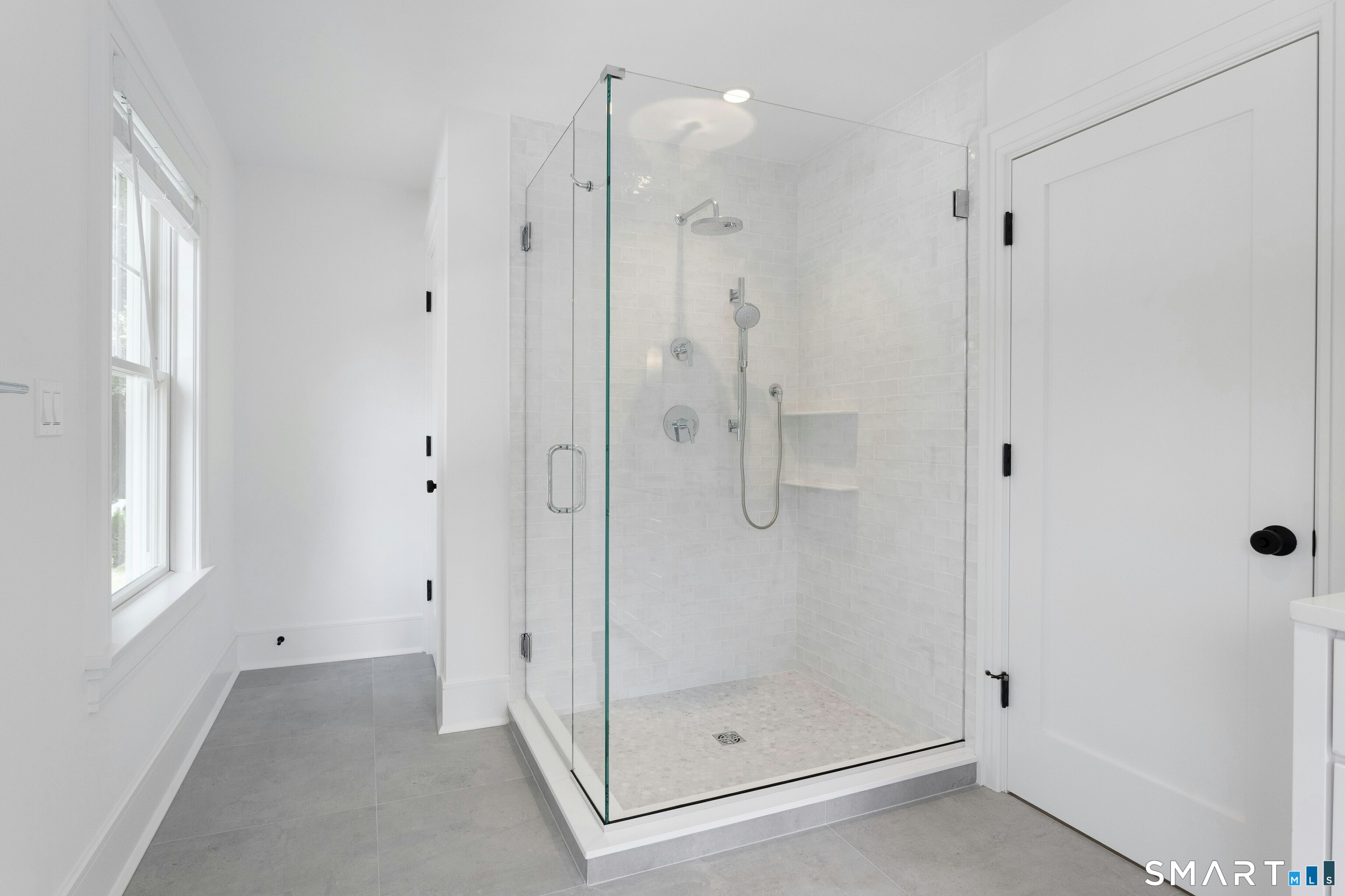 16 R Old Stamford Road New Canaan, CT 06840 - Photo 19 of 36