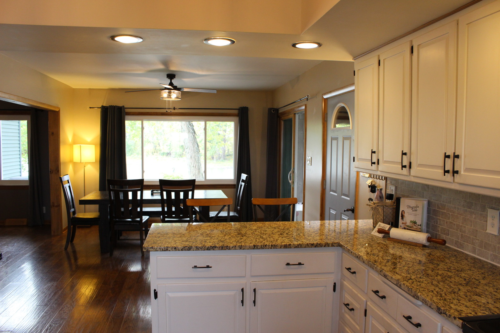 3787 River Road Kankakee, IL 60901 - Photo 7 of 28