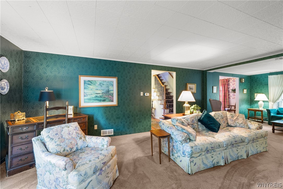864 Ridge Road Lewiston, NY 14092 - Photo 5 of 41 Gallery Image 5