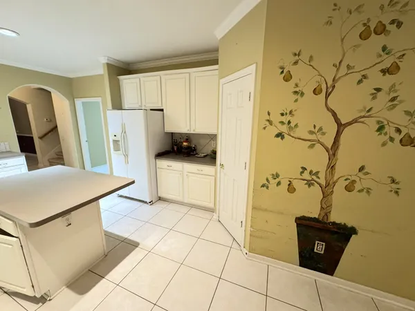 $320,000 | 51 North Country Gate Circle, Conroe, TX 77384