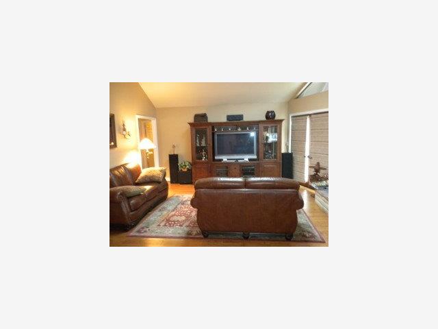 18780 Ranchito Del Rio Drive Salinas, CA 93908 - Photo 6 of 9 Gallery Image 6