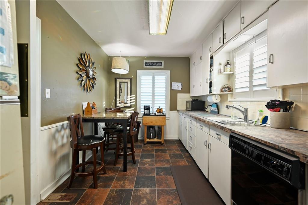 203 Southwest Jefferson Street Lee's Summit, MO 64063 - Photo 17 of 29