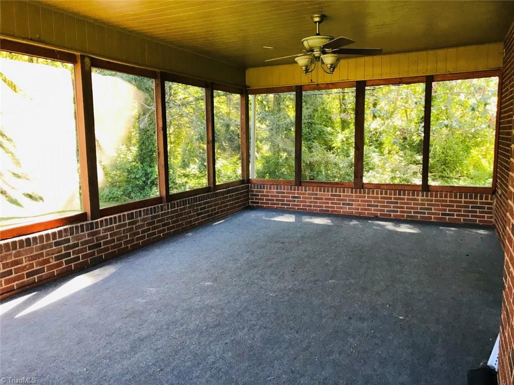 359 Holcomb Road Traphill, NC 28685 - Photo 6 of 16 Gallery Image 6