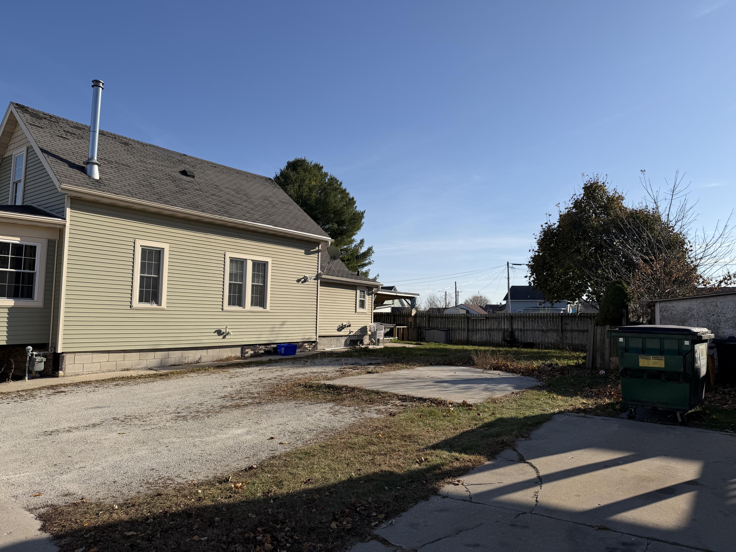 1313 21st Street Two Rivers, WI 54241 - Photo 4 of 4 IMG_6960