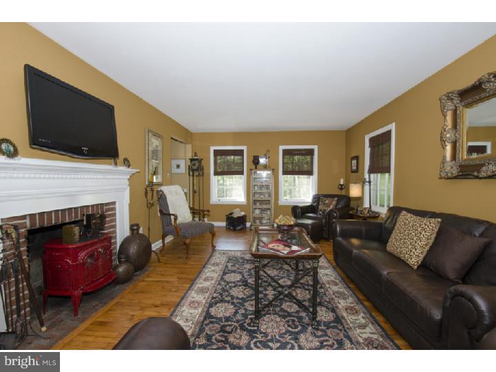 611 Pine Ridge Road Media, PA 19063 - Photo 4 of 25