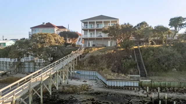 $3,125,000 | 1704 Emerald Drive, Emerald Isle, NC 28594