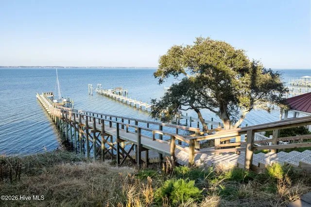 $3,125,000 | 1704 Emerald Drive, Emerald Isle, NC 28594