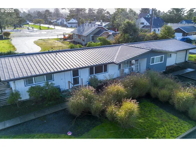 $1,700,000 | 1715 South Franklin Street, Seaside, OR 97138