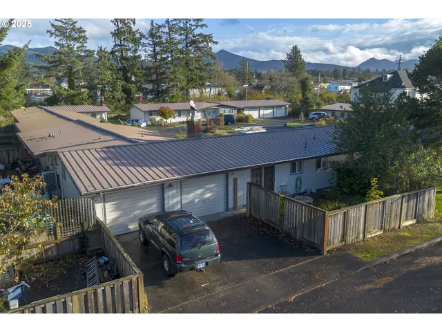 $1,700,000 | 1715 South Franklin Street, Seaside, OR 97138