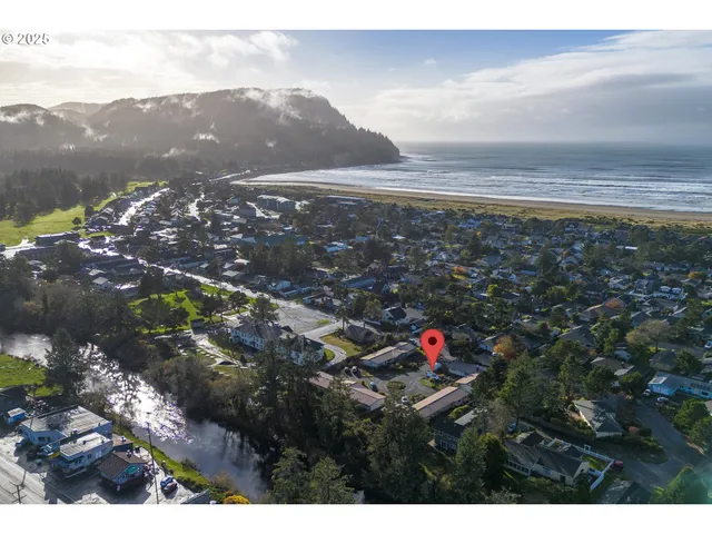 $1,700,000 | 1715 South Franklin Street, Seaside, OR 97138