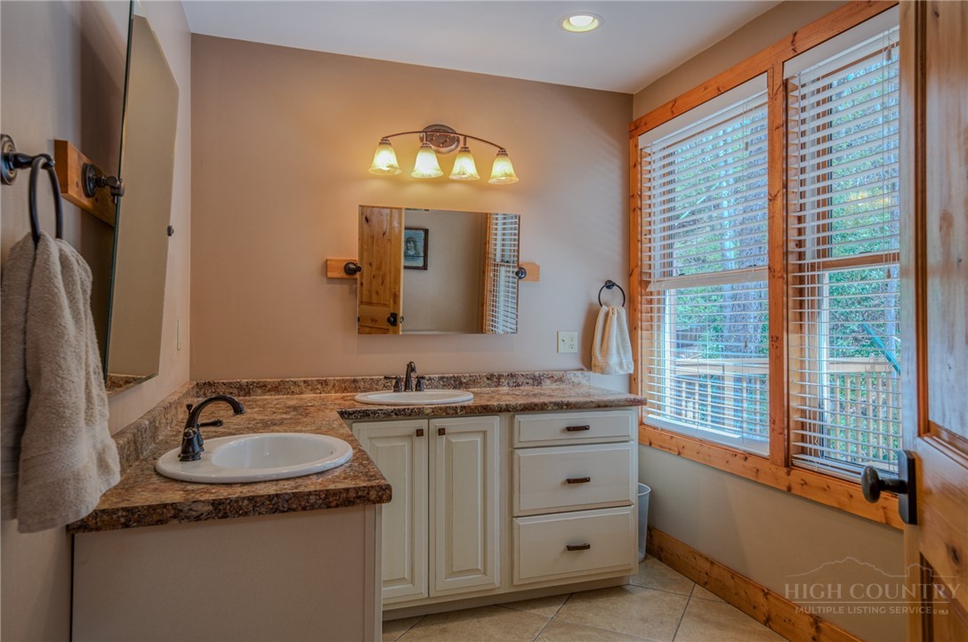 426 Cook Town Road Bakersville, NC 28705 - Photo 24 of 50