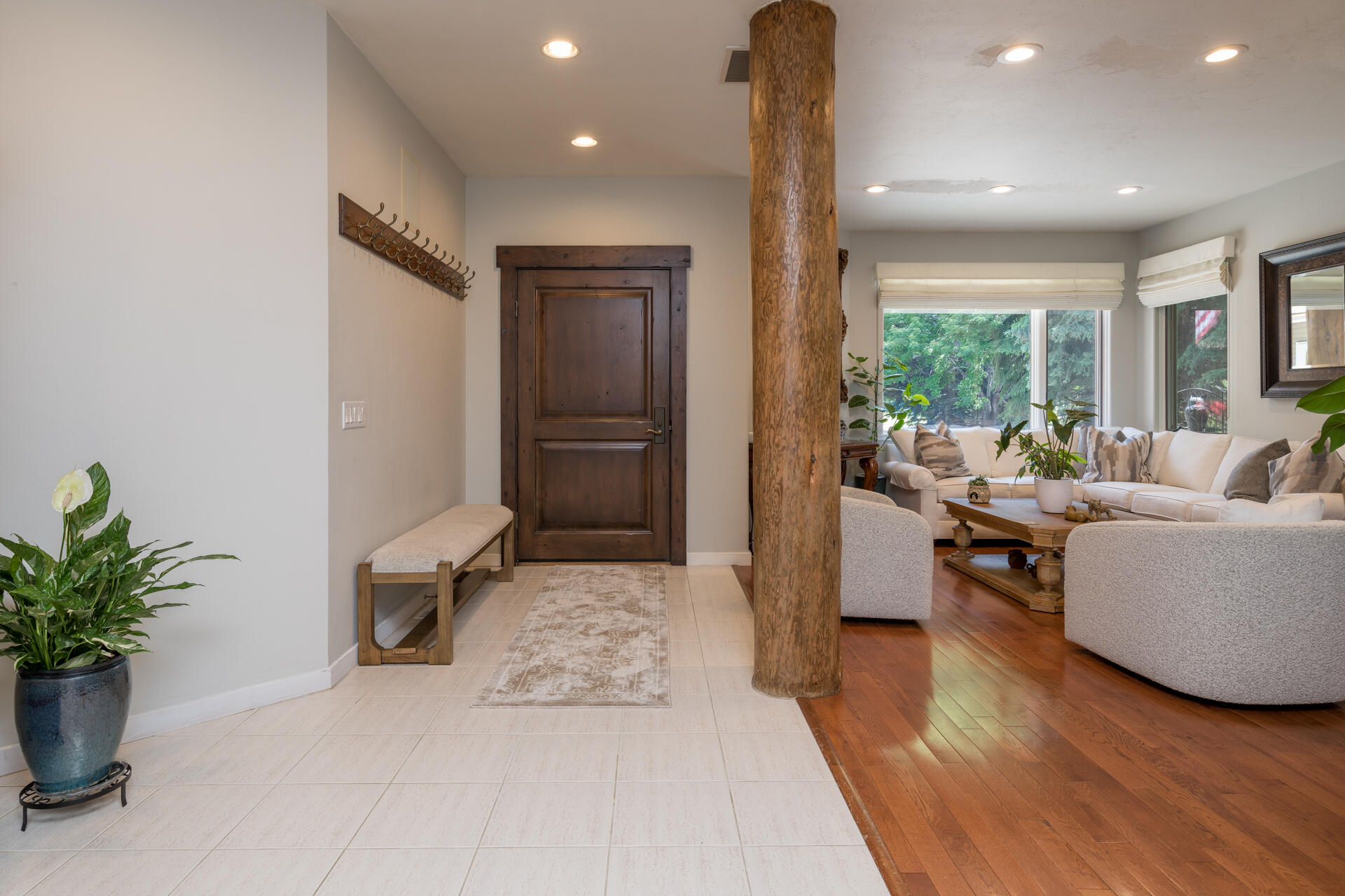 1621 2nd Avenue North Hailey, ID 83333 - Photo 5 of 32 Foyer and Front Living Room
