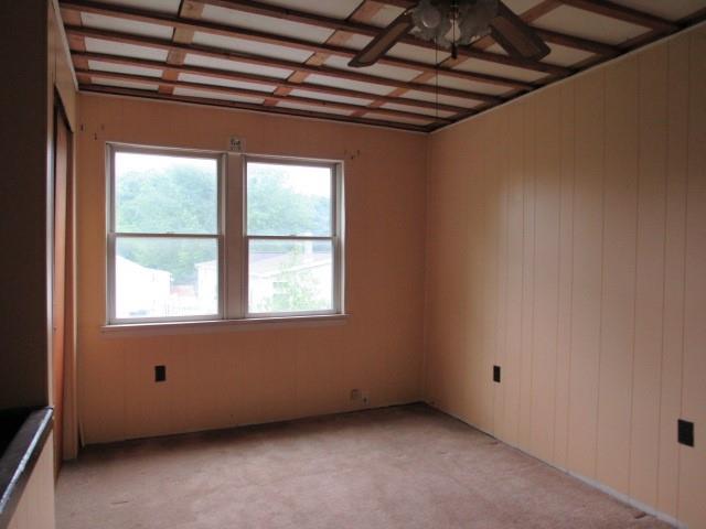 1013 West Front Street Vanderbilt, PA 15486 - Photo 13 of 21