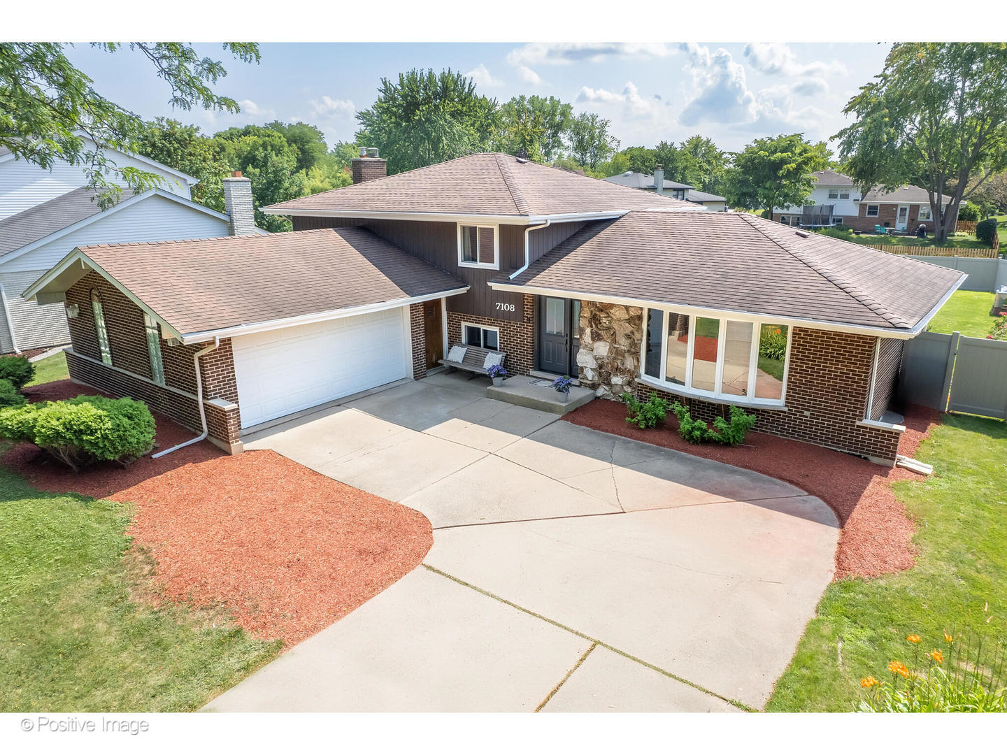 7108 Dexter Road Downers Grove, IL 60516 - Photo 1 of 21 Gallery Image 1