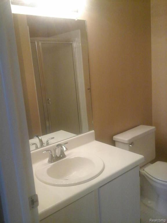 30060 Twelve Mile Road, Unit 95 Farmington, MI 48334 - Photo 10 of 12