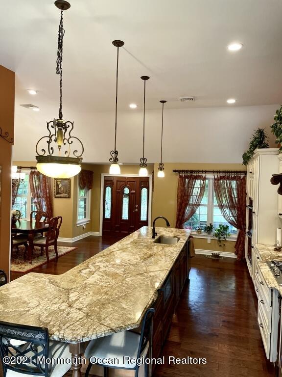 200 Jackson Mills Road Freehold, NJ 07728 - Photo 6 of 43 06-Expansive Kitchn