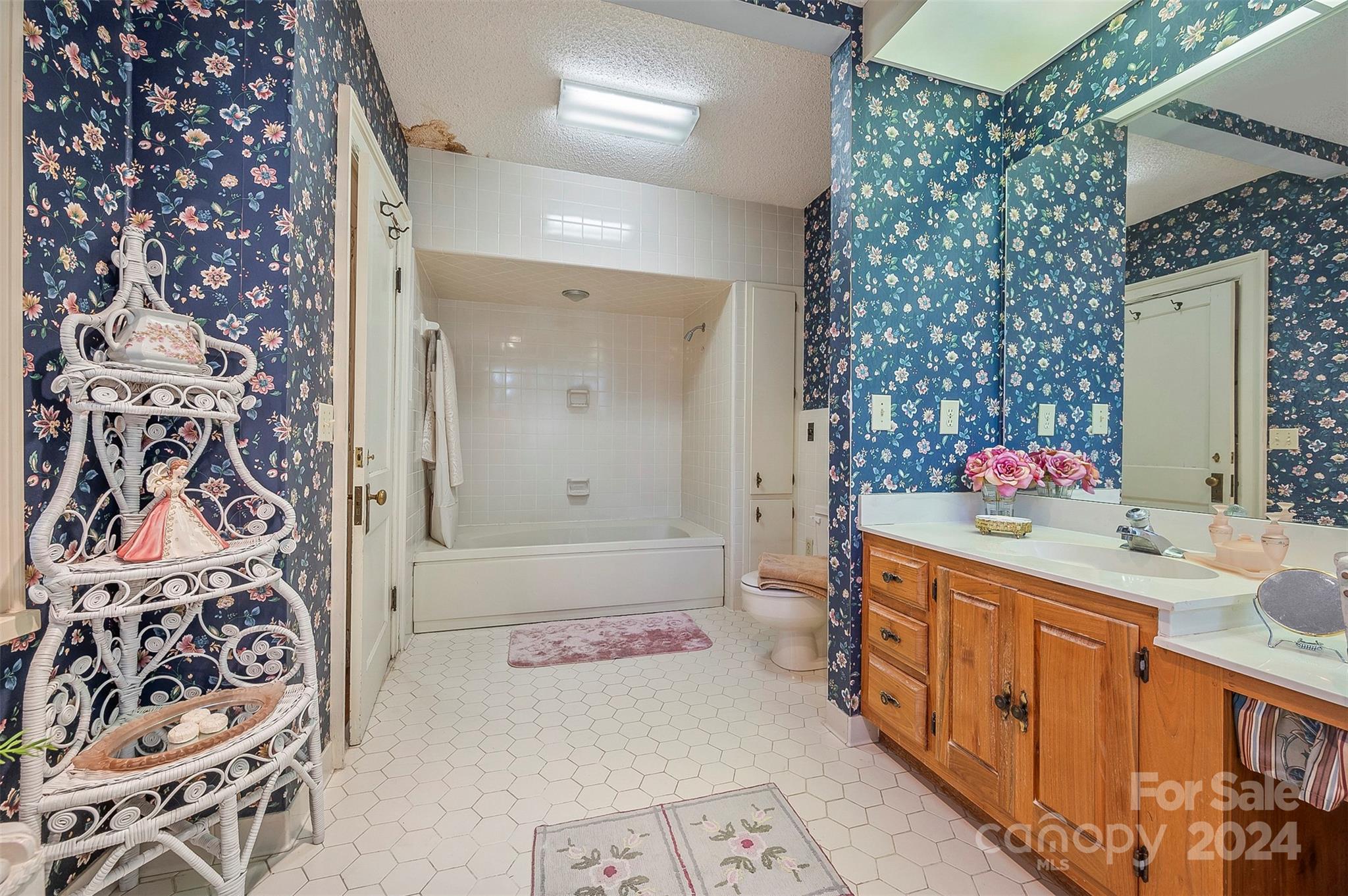 267 South Ridgecrest Avenue Rutherfordton, NC 28139 - Photo 35 of 48