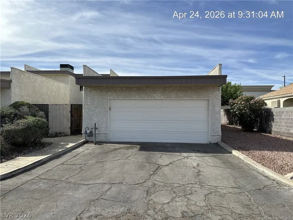 $1,500 | 760 Anne Lane, Henderson, NV 89015