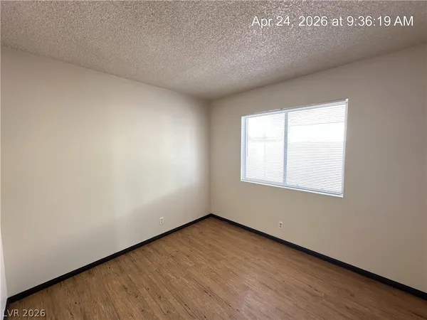 $1,500 | 760 Anne Lane, Henderson, NV 89015