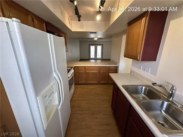 $1,500 | 760 Anne Lane, Henderson, NV 89015