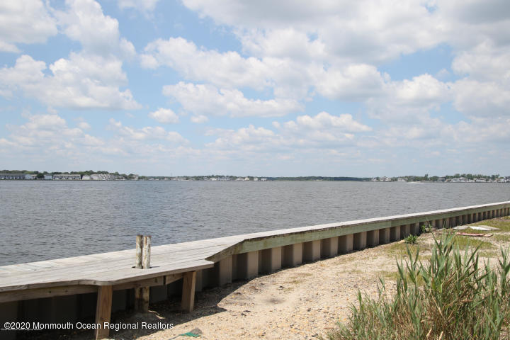 48 Camden Drive Brick, NJ 08723 - Photo 43 of 44 Bay1