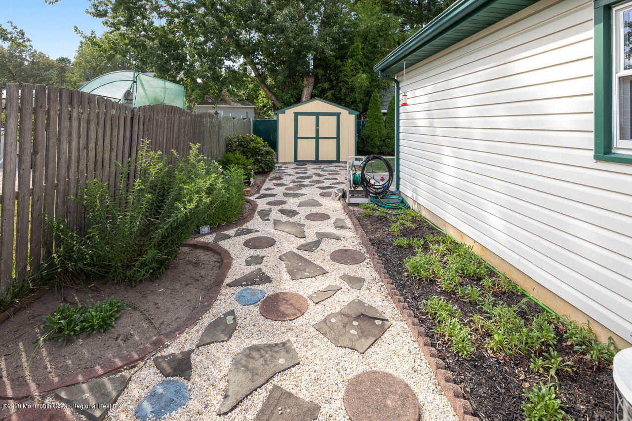 48 Camden Drive Brick, NJ 08723 - Photo 7 of 44 7E