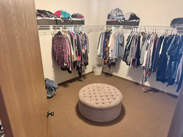 $425,000 | 25644 Barrow Road, Manhattan, IL 60442