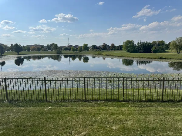 $425,000 | 25644 Barrow Road, Manhattan, IL 60442