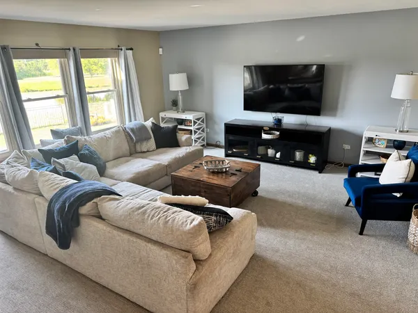 $425,000 | 25644 Barrow Road, Manhattan, IL 60442